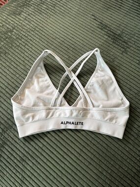 Alphalete White Crisscross Strappy Sports Bralette